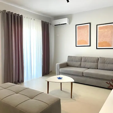 Aj Apartments: Hidden Gem In The Heart Of Beach 아파트