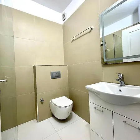Appartement Aj Apartments: Hidden Gem In The Heart Of